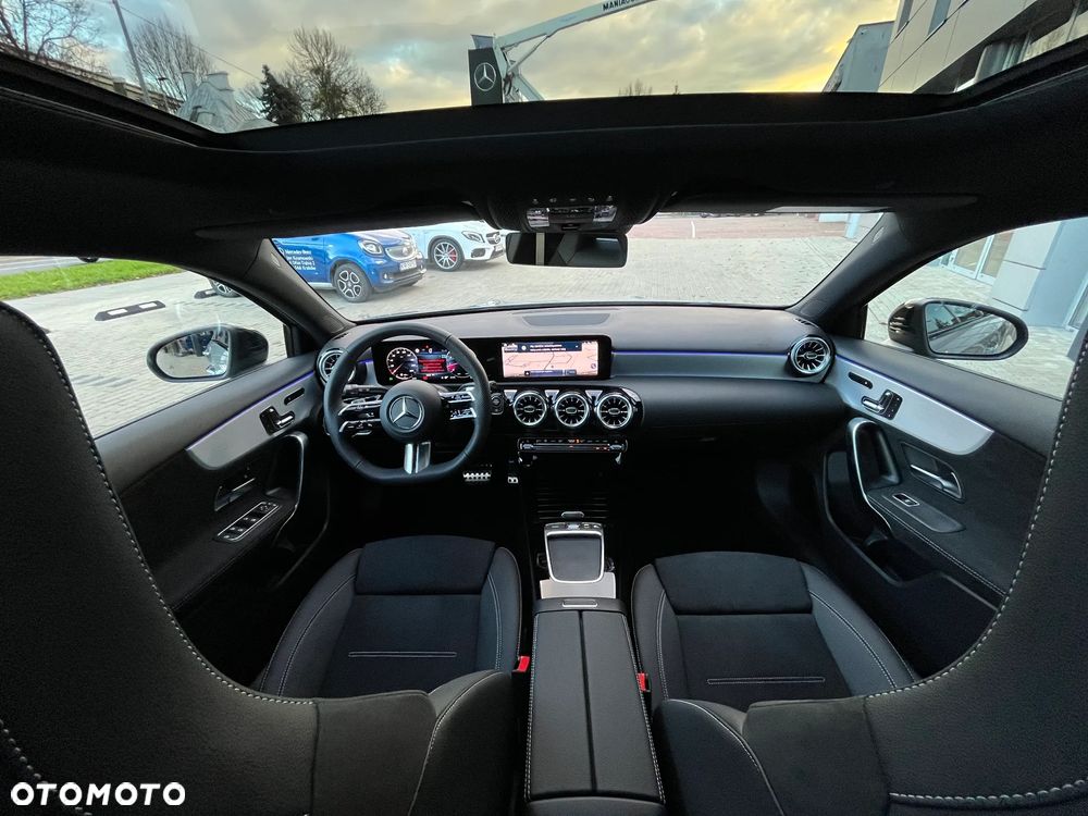 Mercedes-Benz Klasa A 220 4-Matic AMG Line 8G-DCT - 20
