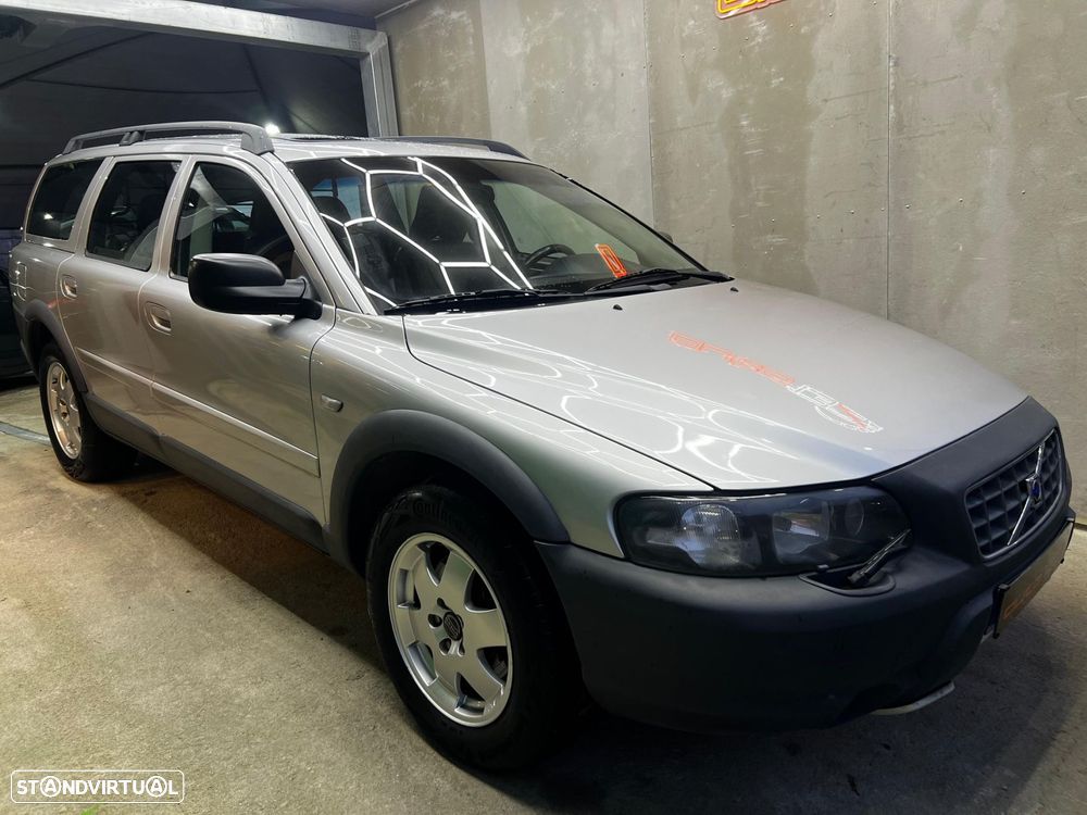 Volvo V70 Crosscountry - 42