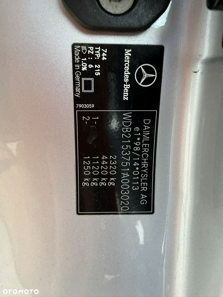 Mercedes-Benz CL - 33