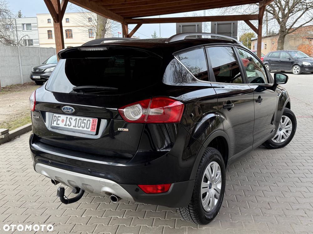 Ford Kuga 2.0 TDCi 2x4 Trend - 4