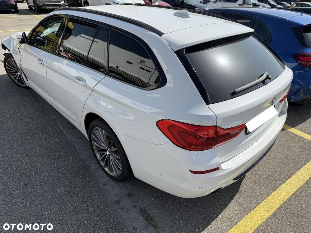 BMW Seria 5 520d xDrive - 1