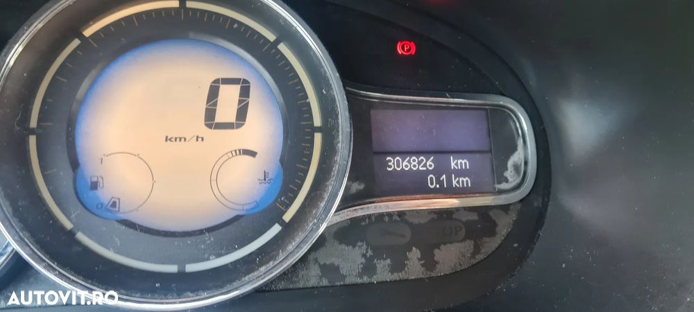 Renault Fluence 1.5dCi Dynamique - 3