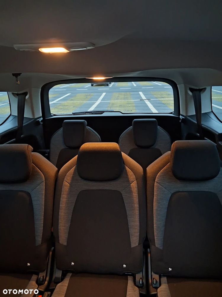 Citroën C4 Grand Picasso 1.2 PureTech MoreLife S&S - 19