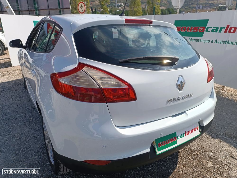 Renault Mégane 1.5 dCi Dynamique - 12
