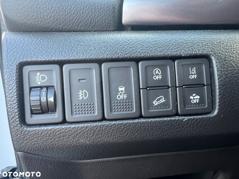 Suzuki Vitara 1.0 Boosterjet Premium 4WD - 21