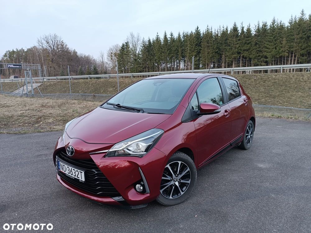 Toyota Yaris 1.5 Premium - 6