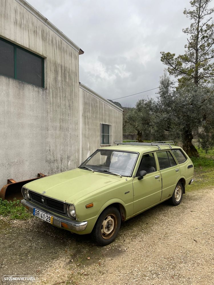 Toyota Corolla - 1