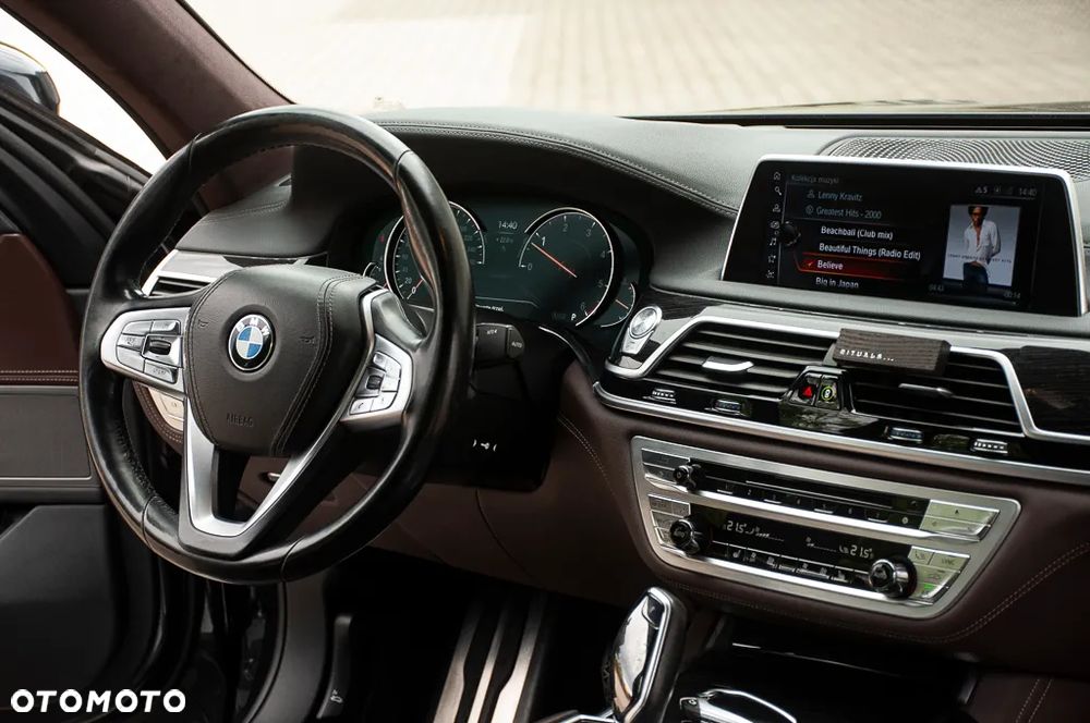 BMW Seria 7 730d xDrive - 26
