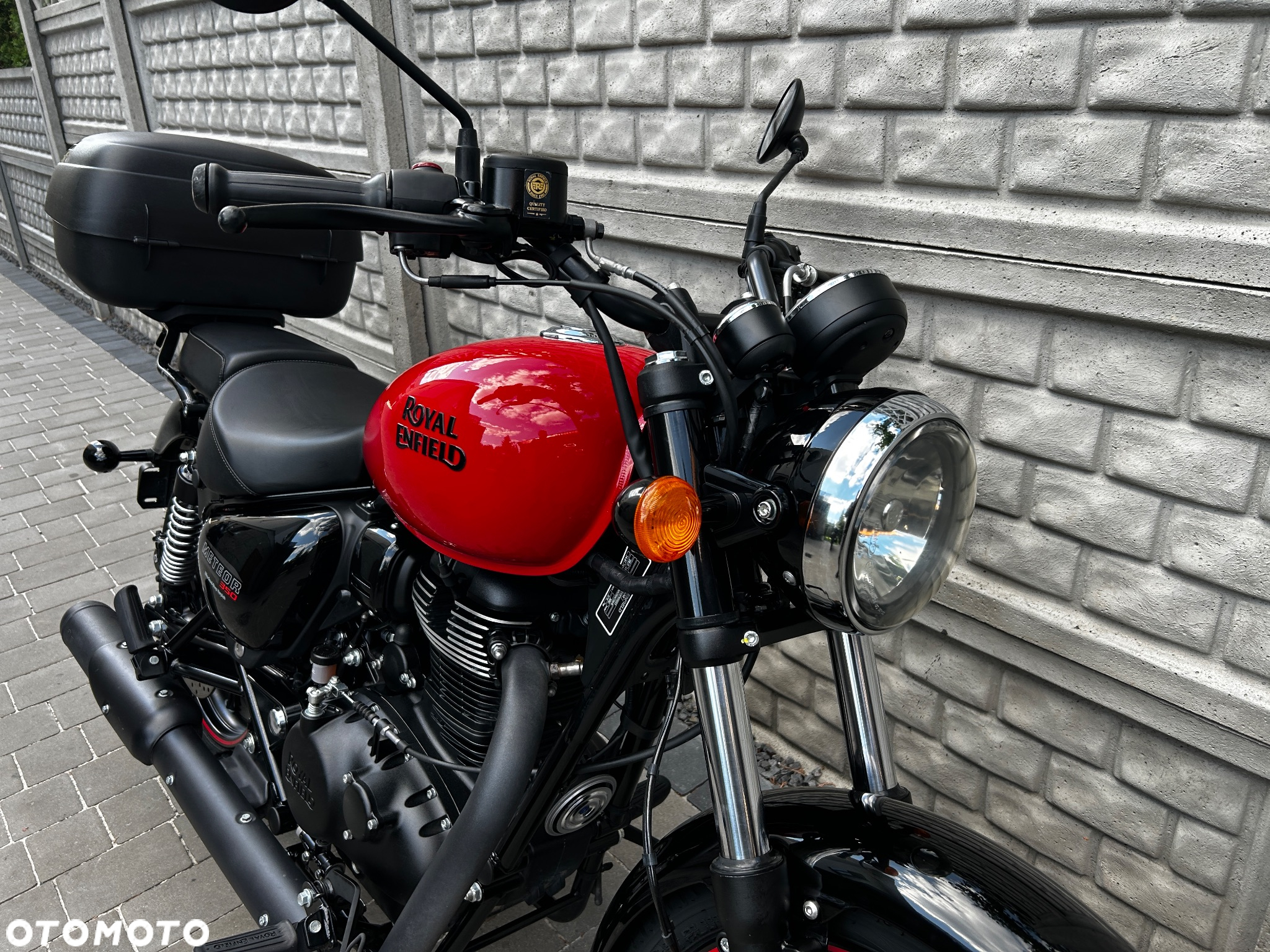 Royal Enfield Meteor - 10