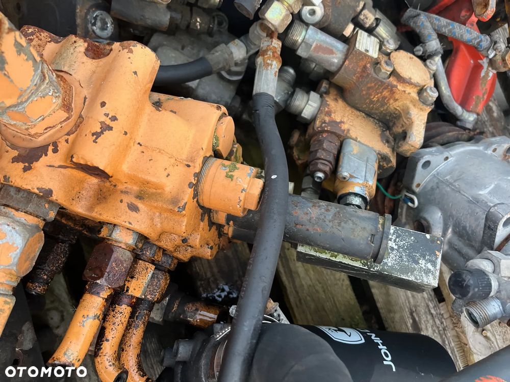 VDSP22DFD271 Parker Rozdzielacz hydrauliczny 3 sekcyjny CASE 580, 10018637 - 16