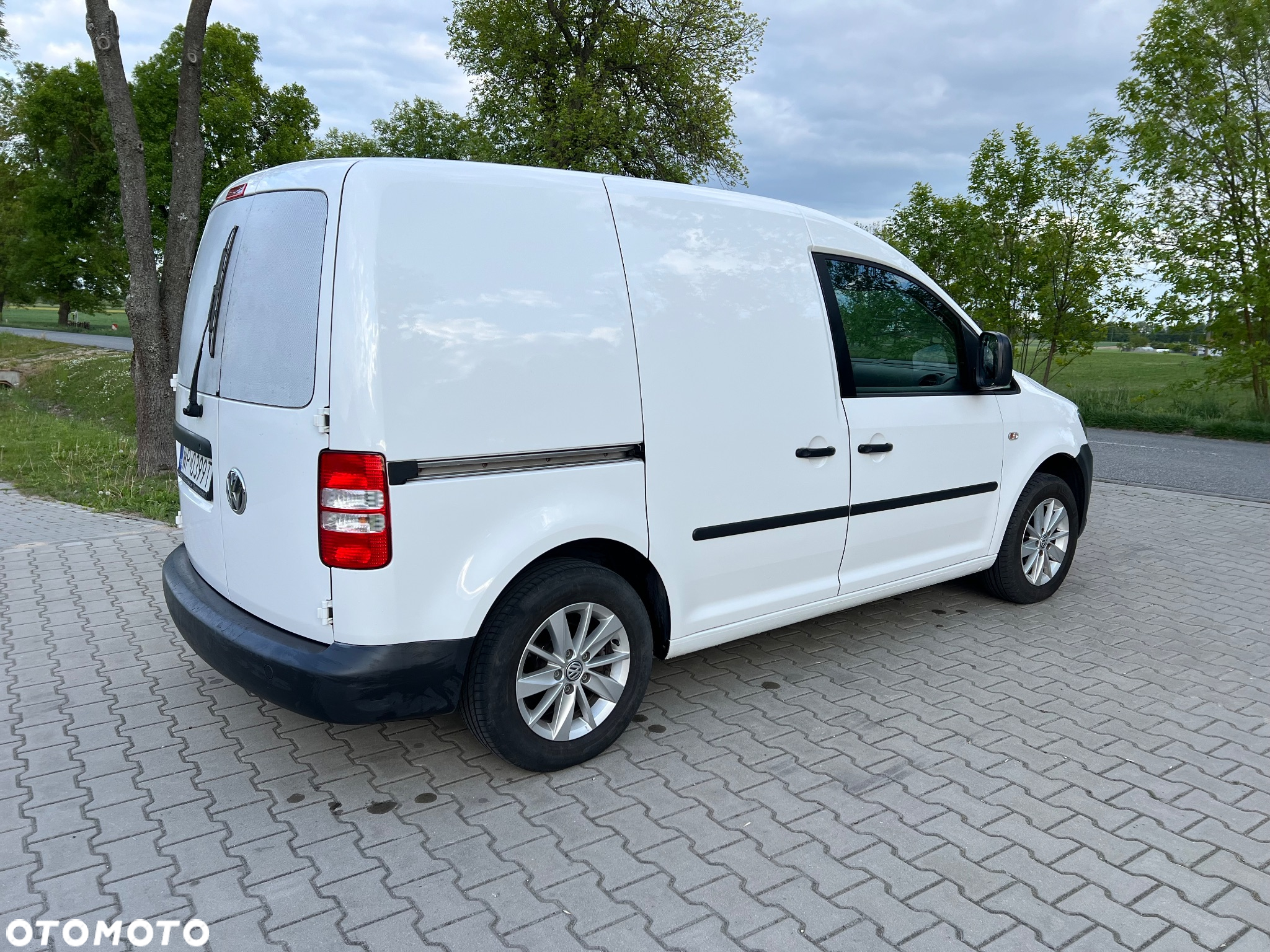 Volkswagen Caddy - 8