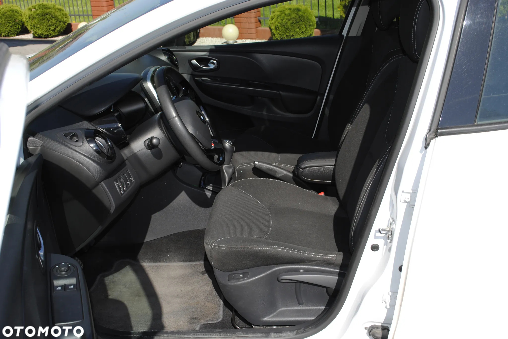 Renault Clio - 13