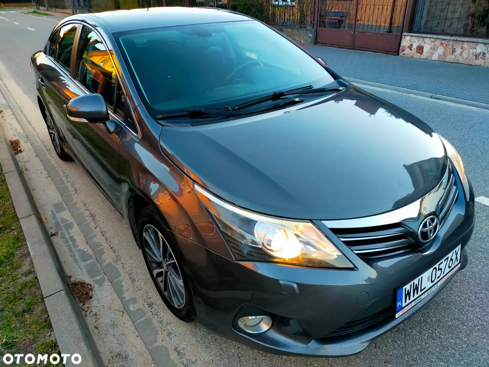 Toyota Avensis - 5