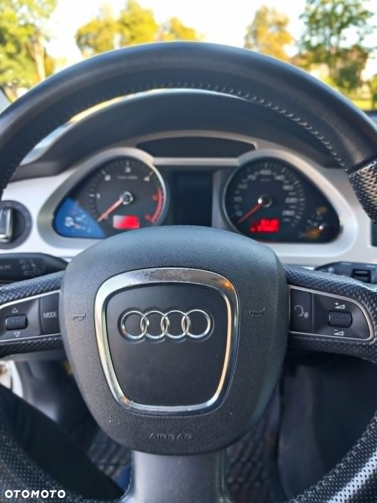 Audi A6 Avant 2.0 TDI - 9