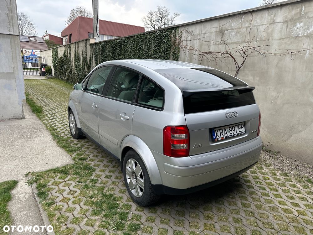 Audi A2 1.6 - 5