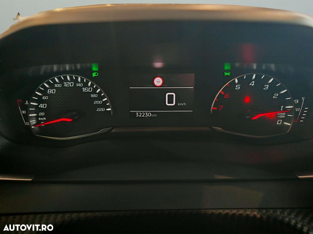 Peugeot 208 1.5 BlueHDi STT Active Pack - 28