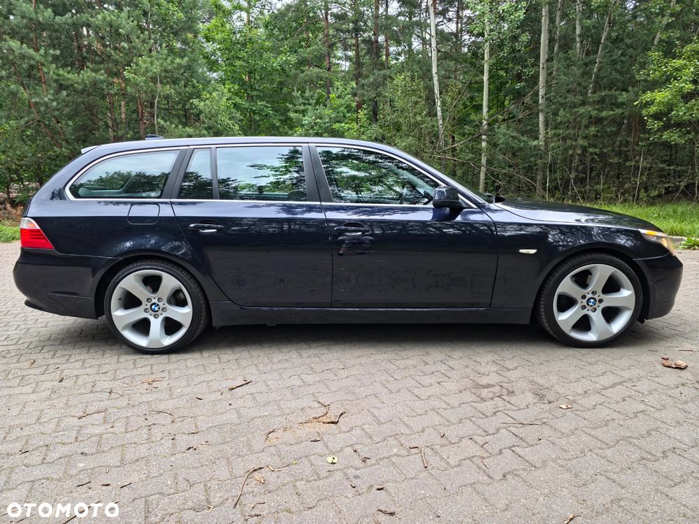 BMW Seria 5 525d Edition Sport - 4