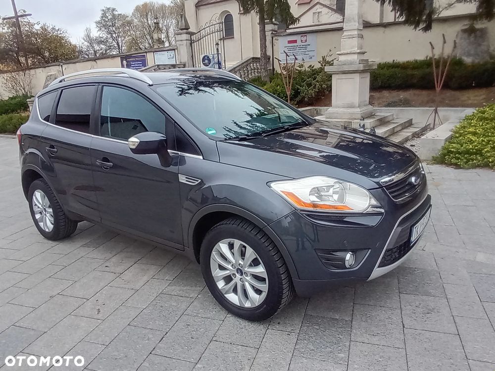 Ford Kuga 2.0 TDCi 2x4 Titanium - 17