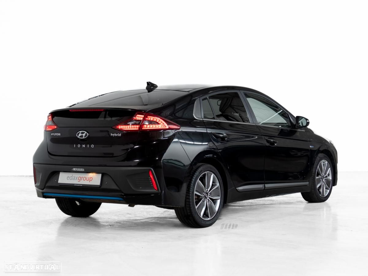 Hyundai Ioniq 1.6 GDI HEV Hybrid Tech - 3