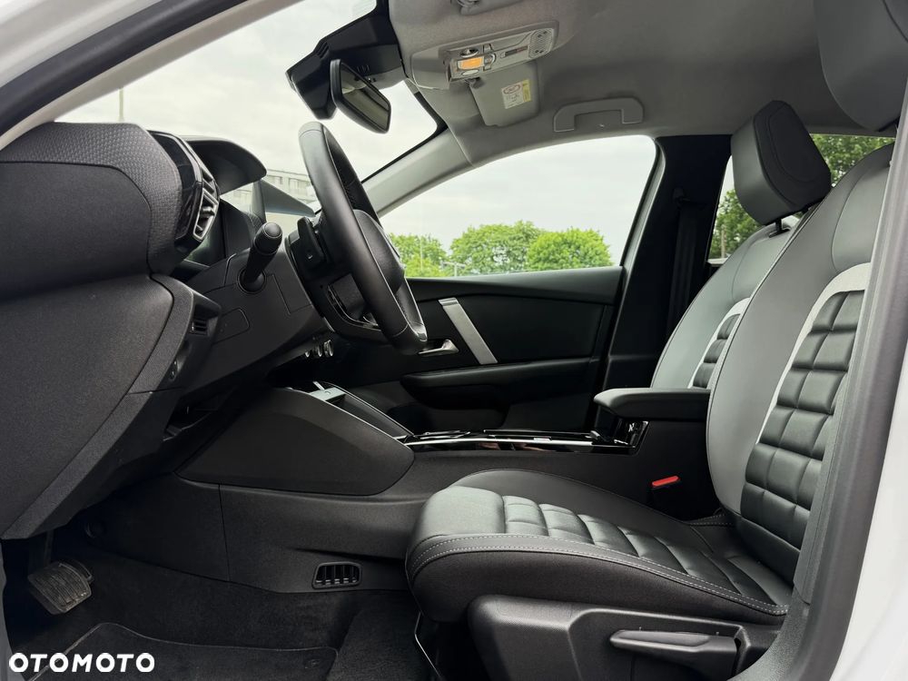 Citroën C4 1.2 mHEV Max eDCT6 - 11