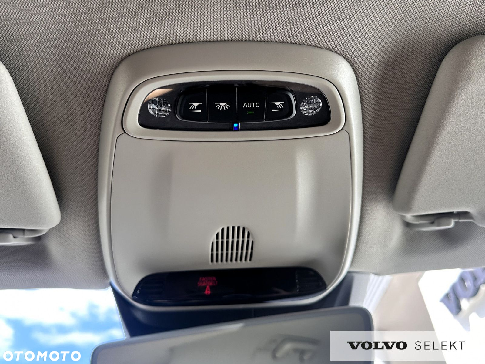 Volvo V40 - 28