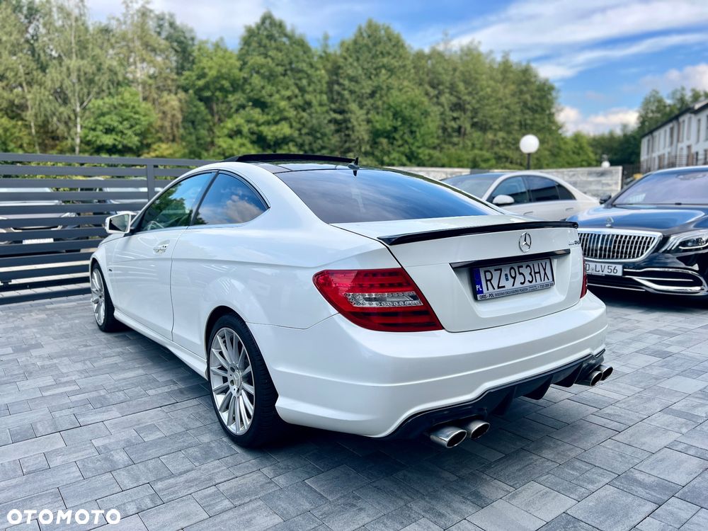 Mercedes-Benz Klasa C 250 7G-TRONIC Edition - 4