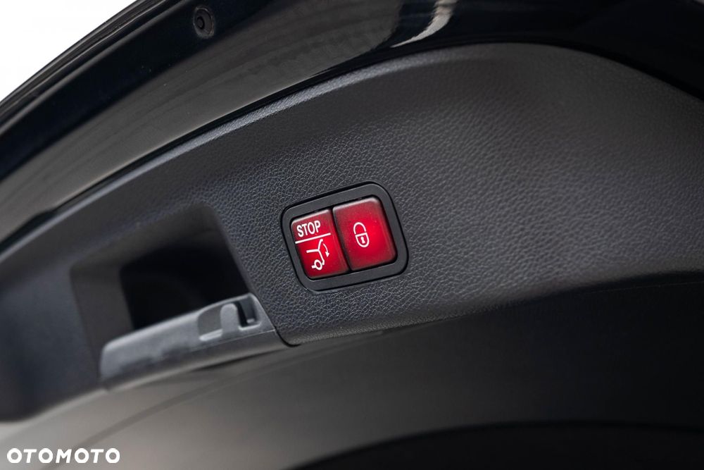 Mercedes-Benz GLE - 36