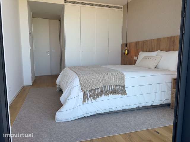 Apartamento T1 Novo, 4º piso  C/ varanda, Centro Aveiro - Grande imagem: 5/9