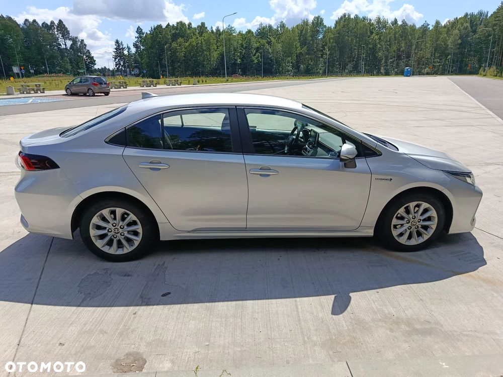 Toyota Corolla 1.8 Hybrid Comfort - 4