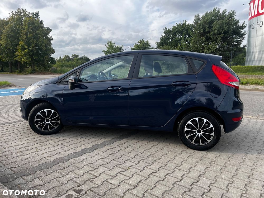 Ford Fiesta - 2