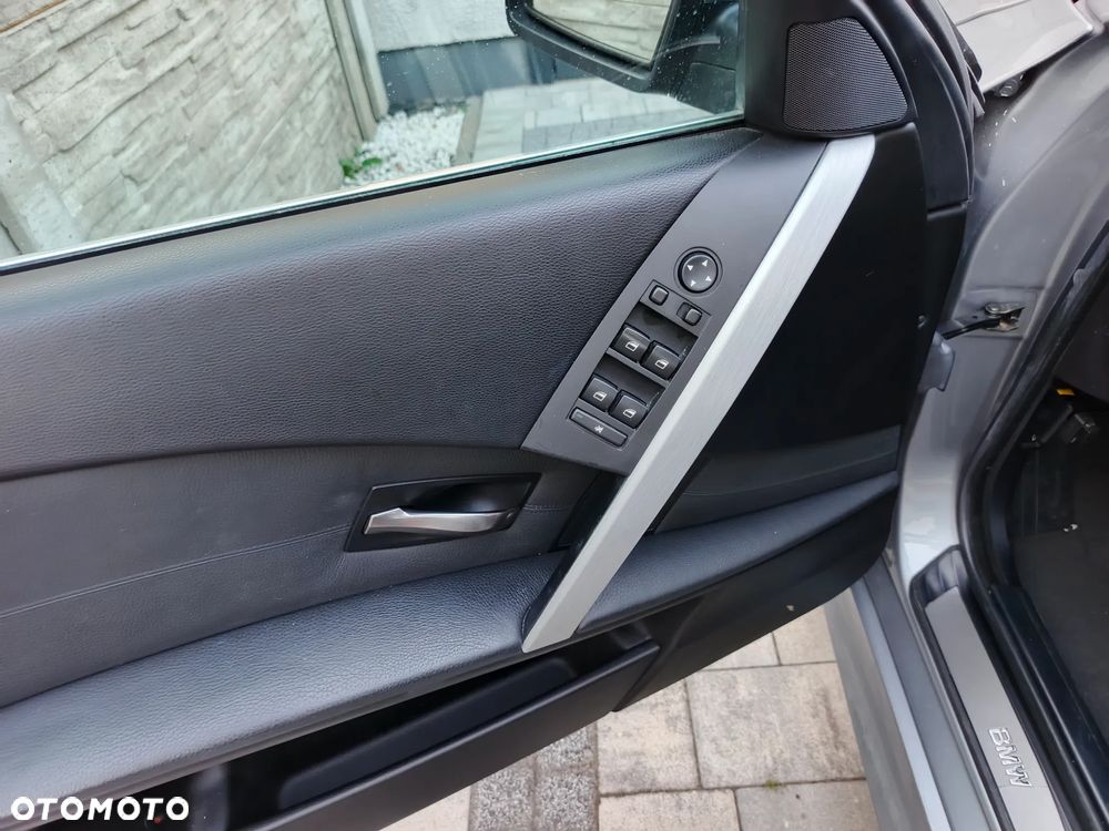 BMW Seria 5 535d Touring - 27