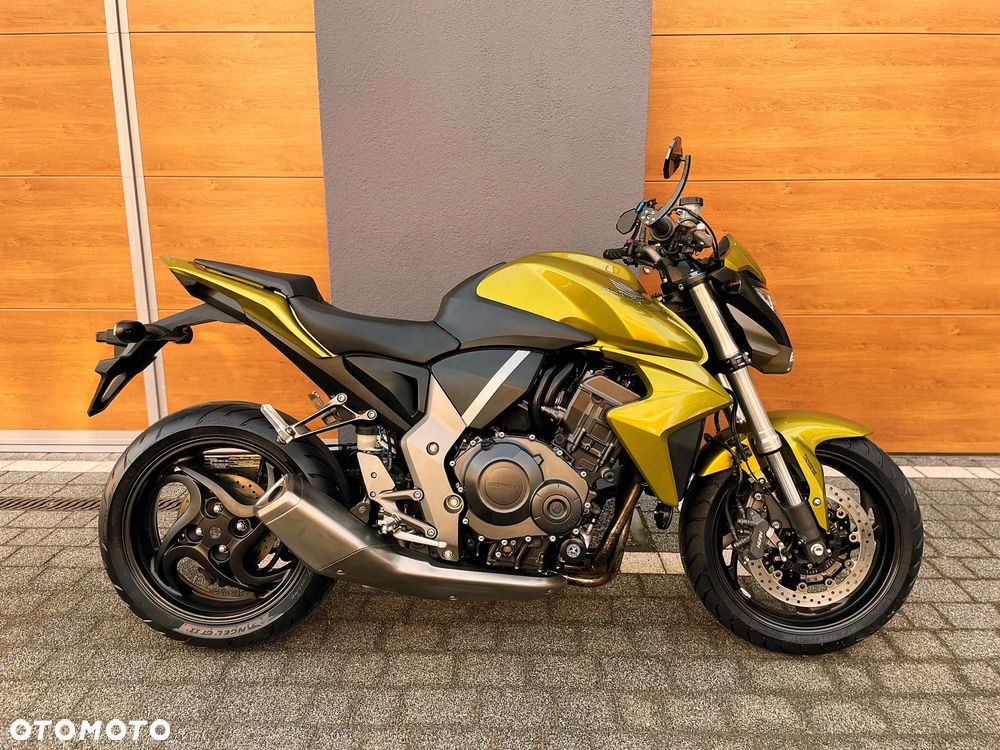 Honda CB - 2