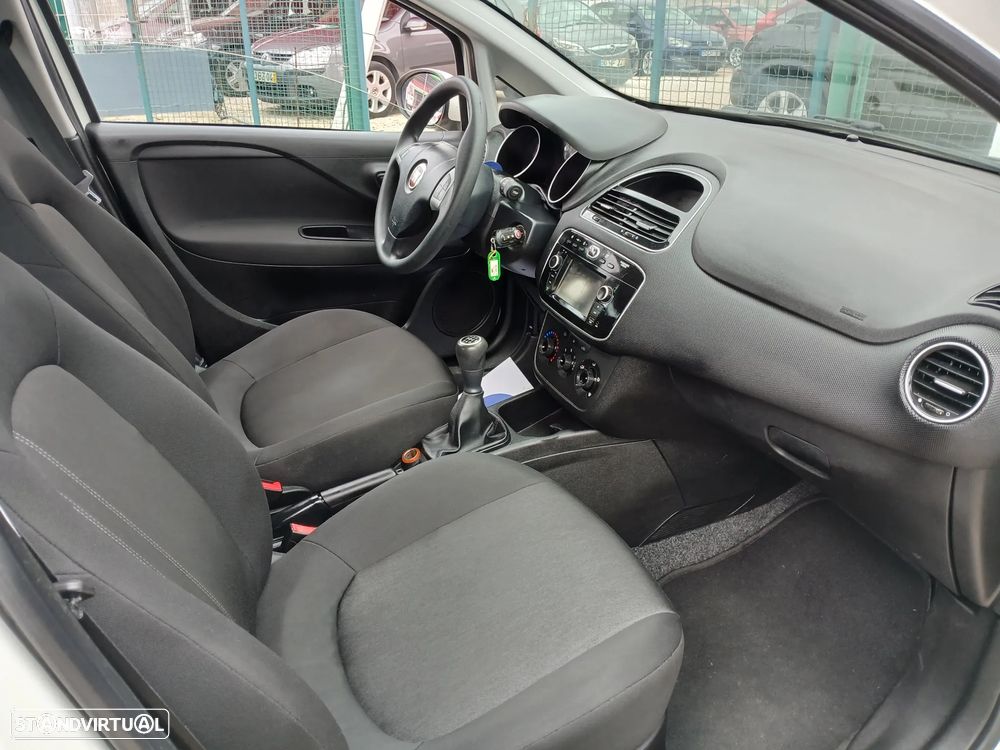 Fiat Punto 1.3 M-Jet Easy S&S - 21