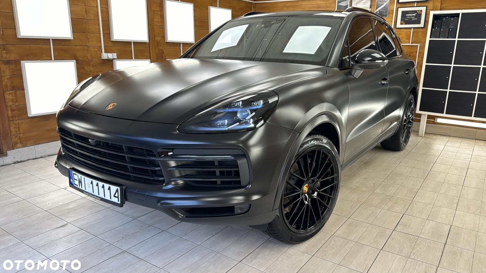 Porsche Cayenne - 10