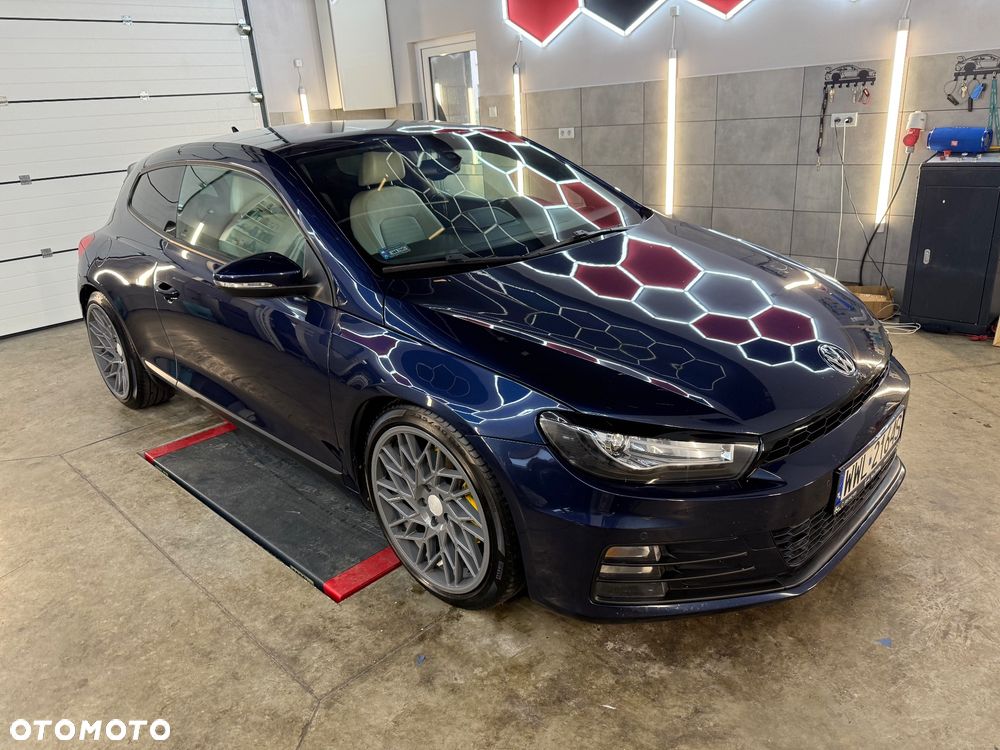 Volkswagen Scirocco 2.0 TDI BMT - 3