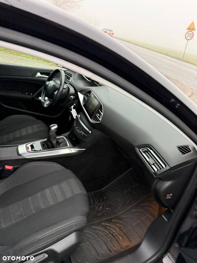 Peugeot 308 BlueHDi 100 Stop & Start Business-Line - 35