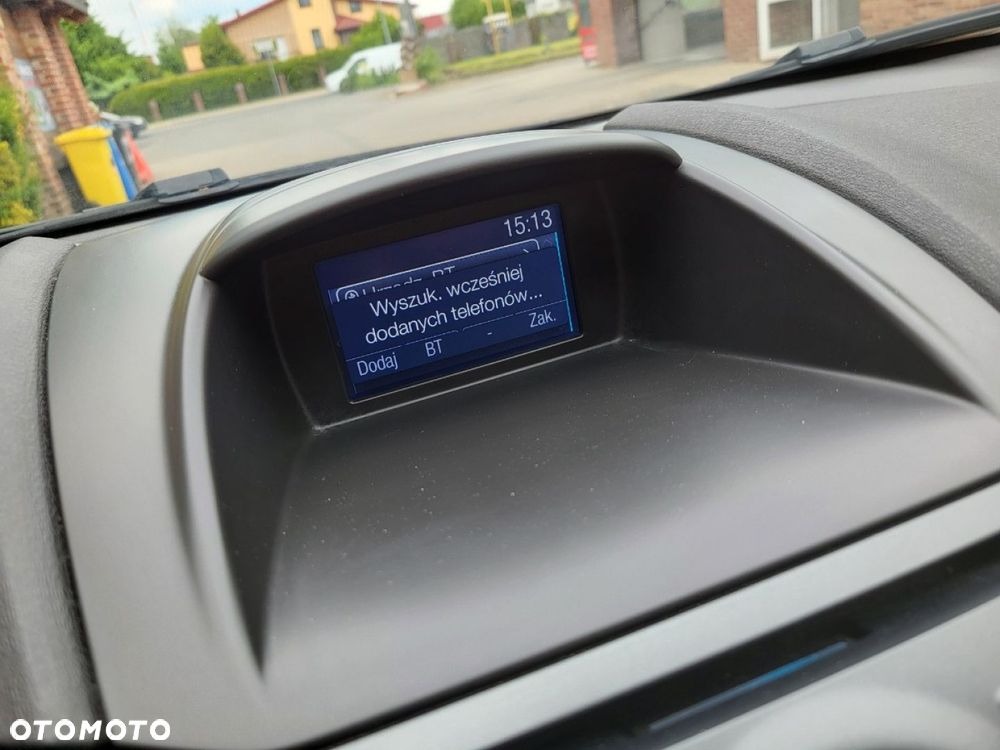 Ford Fiesta - 24