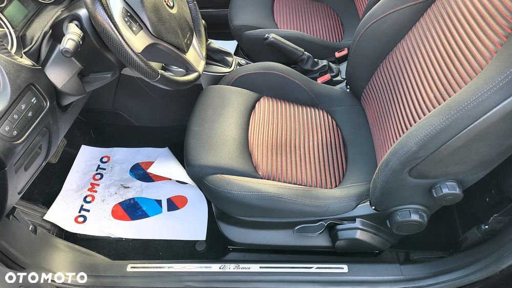 Alfa Romeo Mito 2012 photo 5