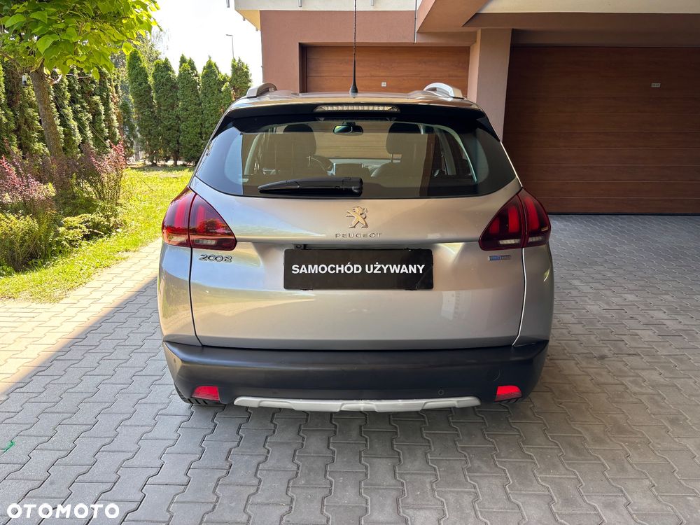 Peugeot 2008 PureTech 110 GPF Stop&Start EAT6 Allure - 10