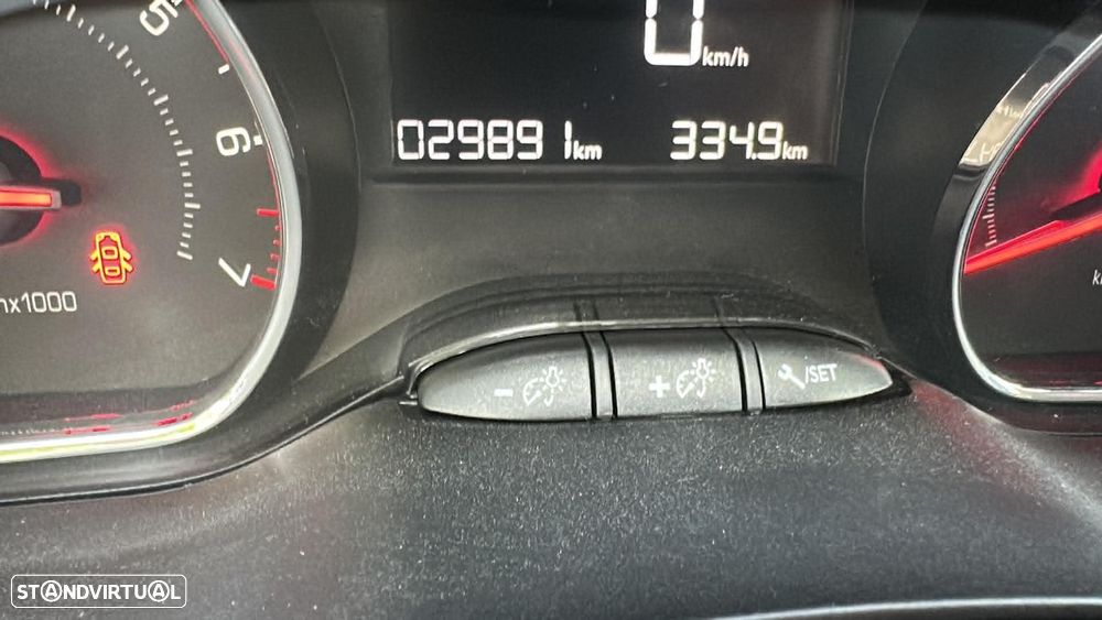 Peugeot 208 1.2 VTi Active - 9