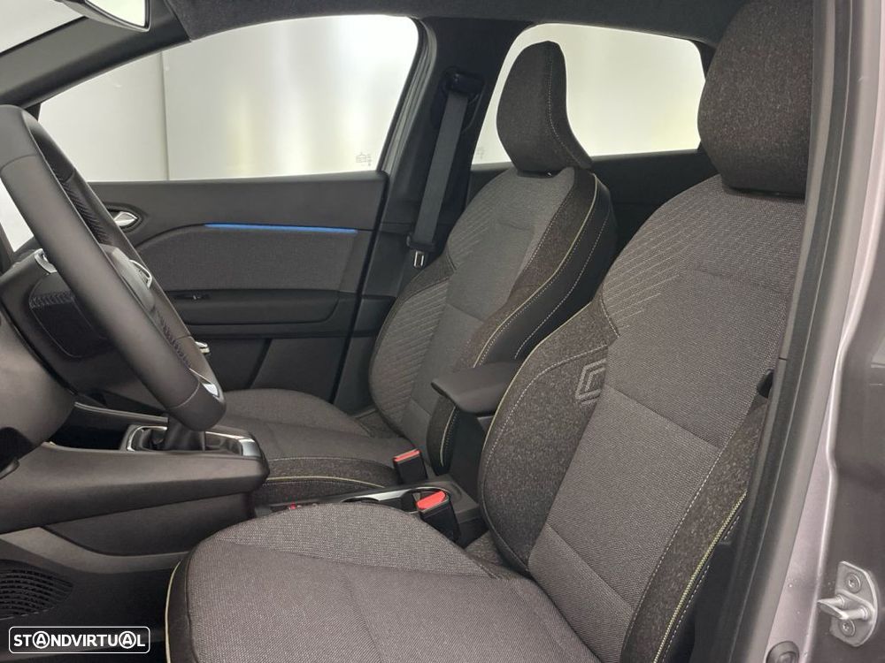 Renault Captur 1.0 TCe Techno Bi-Fuel - 19