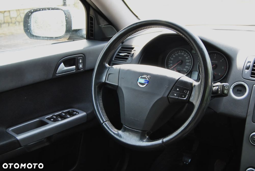 Volvo V50 1.6D Momentum - 10