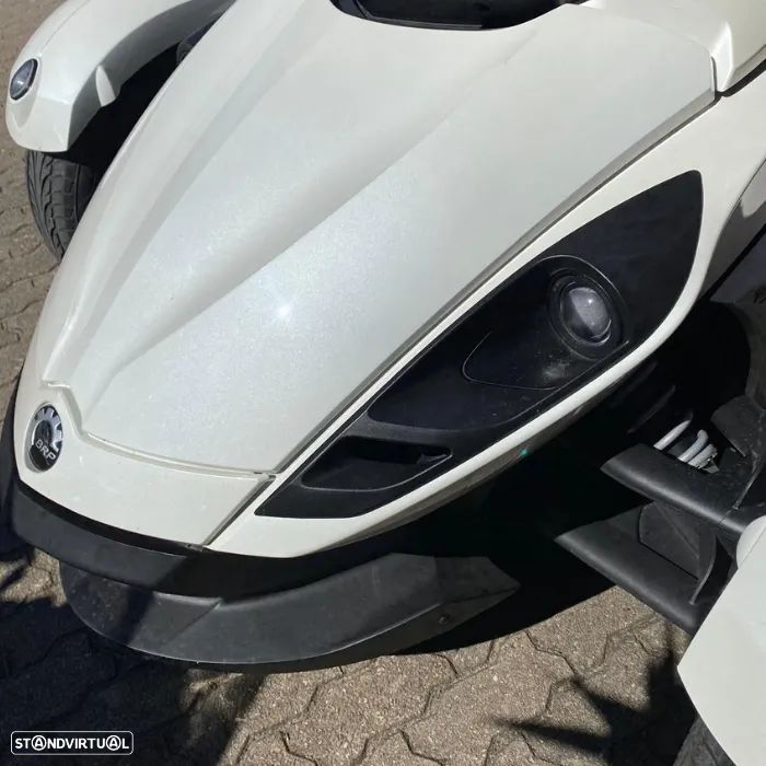 Can-Am Spyder F3 BOMBARDIER - 10