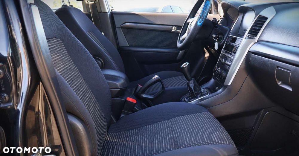 Chevrolet Captiva - 19