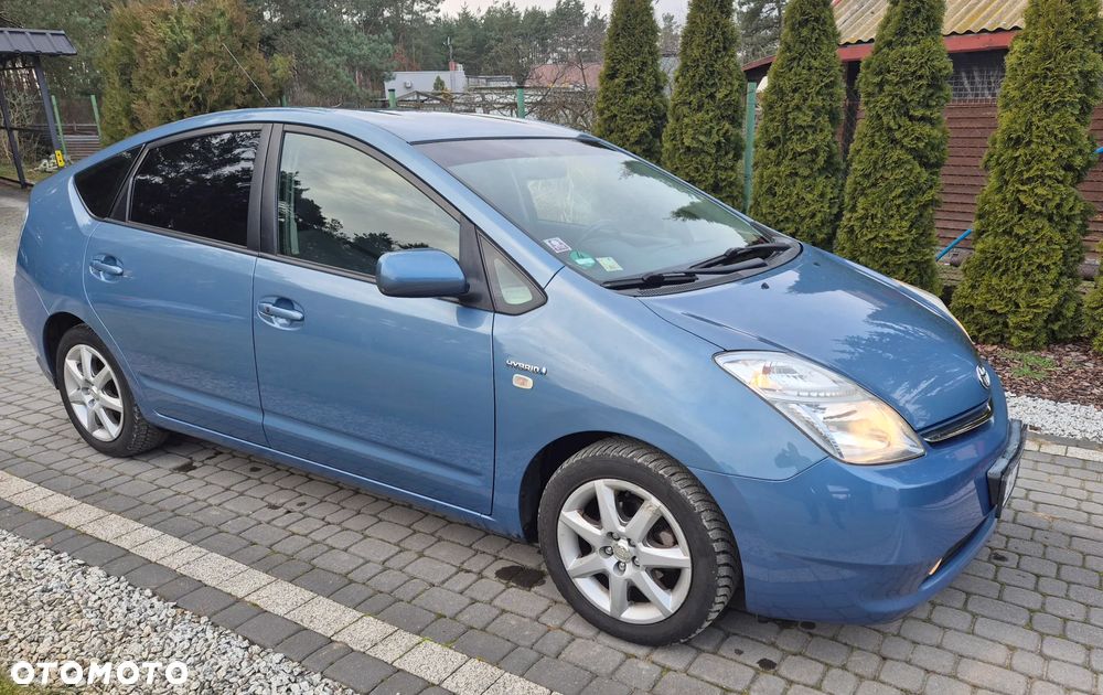 Toyota Prius 1.5 VVT-i Sol - 10