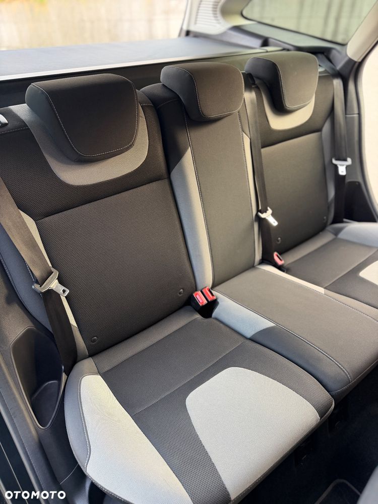 Ford Focus 1.6 EcoBoost Gold X (Edition) - 25