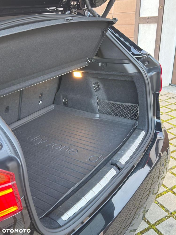 BMW X1 - 18