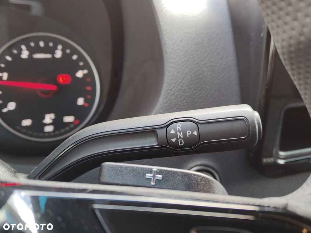 Mercedes-Benz Sprinter - 20