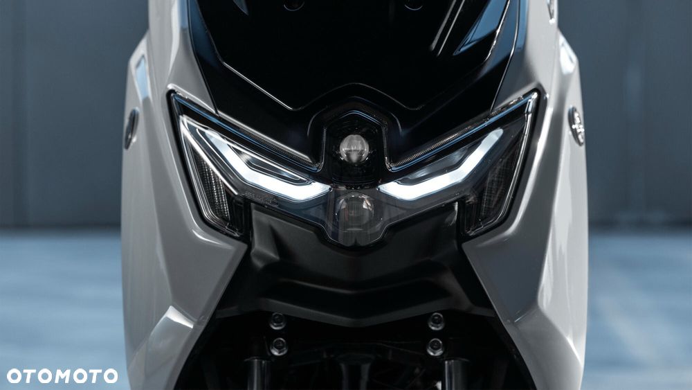 Yamaha NMAX - 5