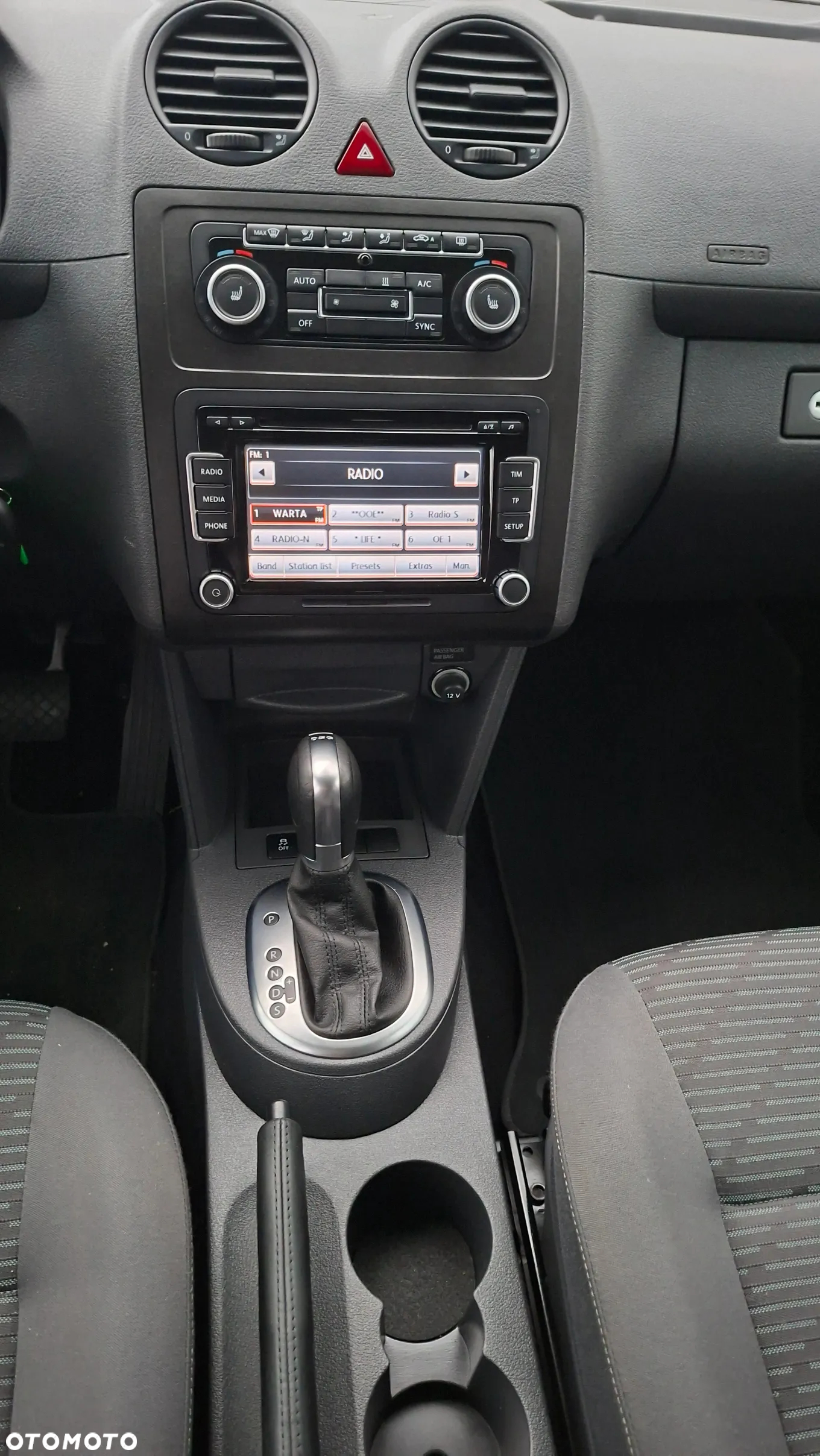 Volkswagen Caddy 2.0 TDI Highline 4Motion DSG - 8